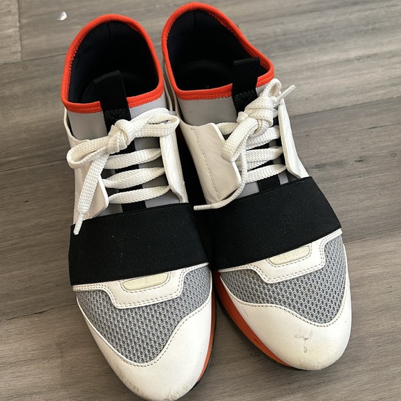 Balenciaga sneakers . Used with box . - Picture 2 of 4